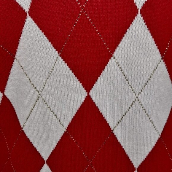Tommy Hilfiger Size Medium Red white Gold Argyle Front Sweater Long Sleeve VNeck - Picture 3 of 10
